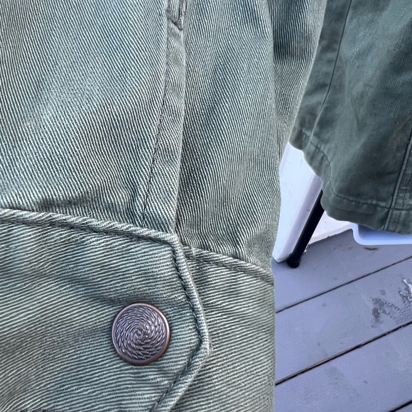 Levi's Green Bomber Jacket - Picture 10 of 15